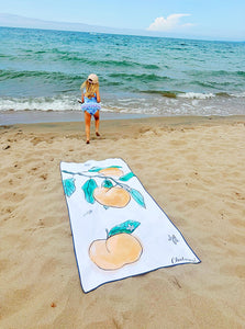 PEACHES ON THE BEACHES CANDLES